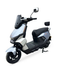 Електроскутер GTM C-EV 1200 1200W 72V 20Ah (Graphene)
